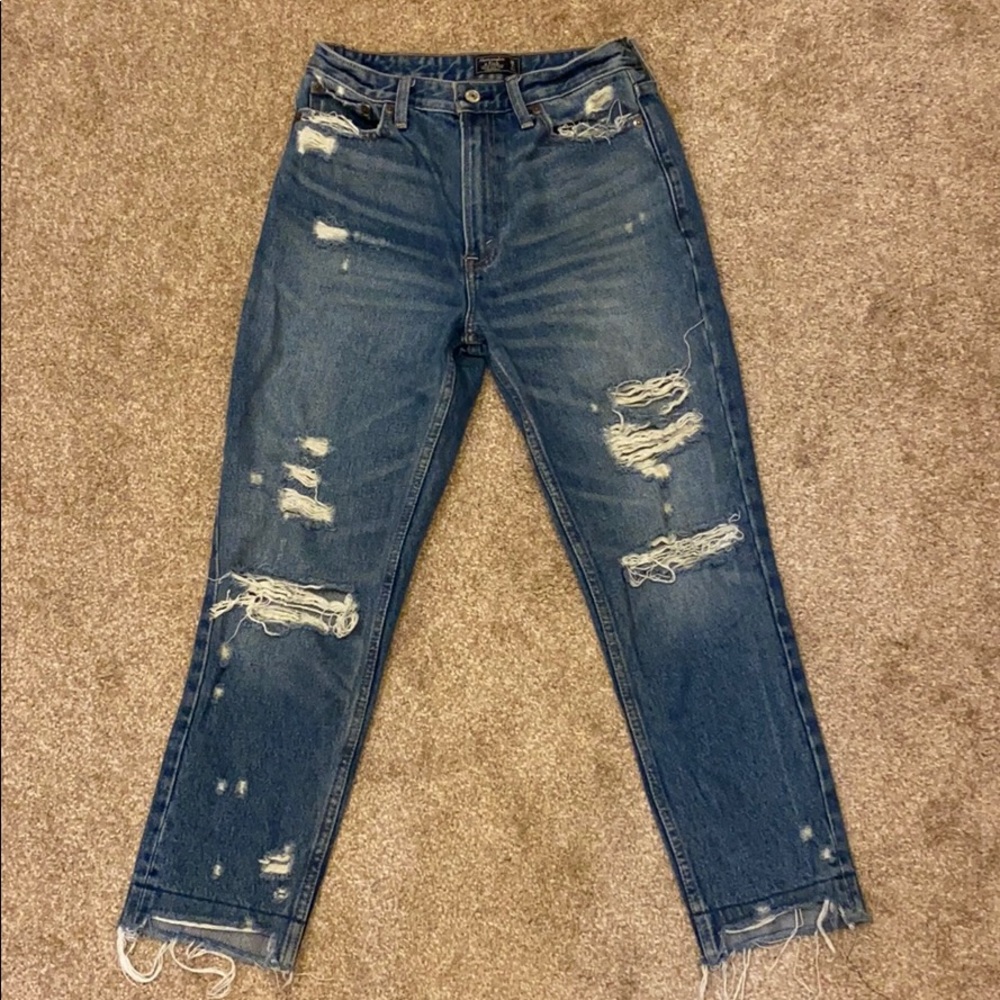 Abercrombie Cropped High Waisted Girlfriend Jeans
